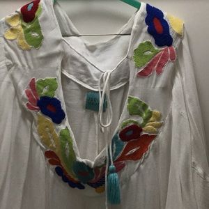 Judith March Gauze Top w Embroidery